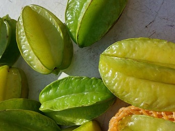 Амурским филиалом ФГБУ «НЦБРП» исследовано свыше 1,3 тыс. образцов экзотических фруктов из Китая