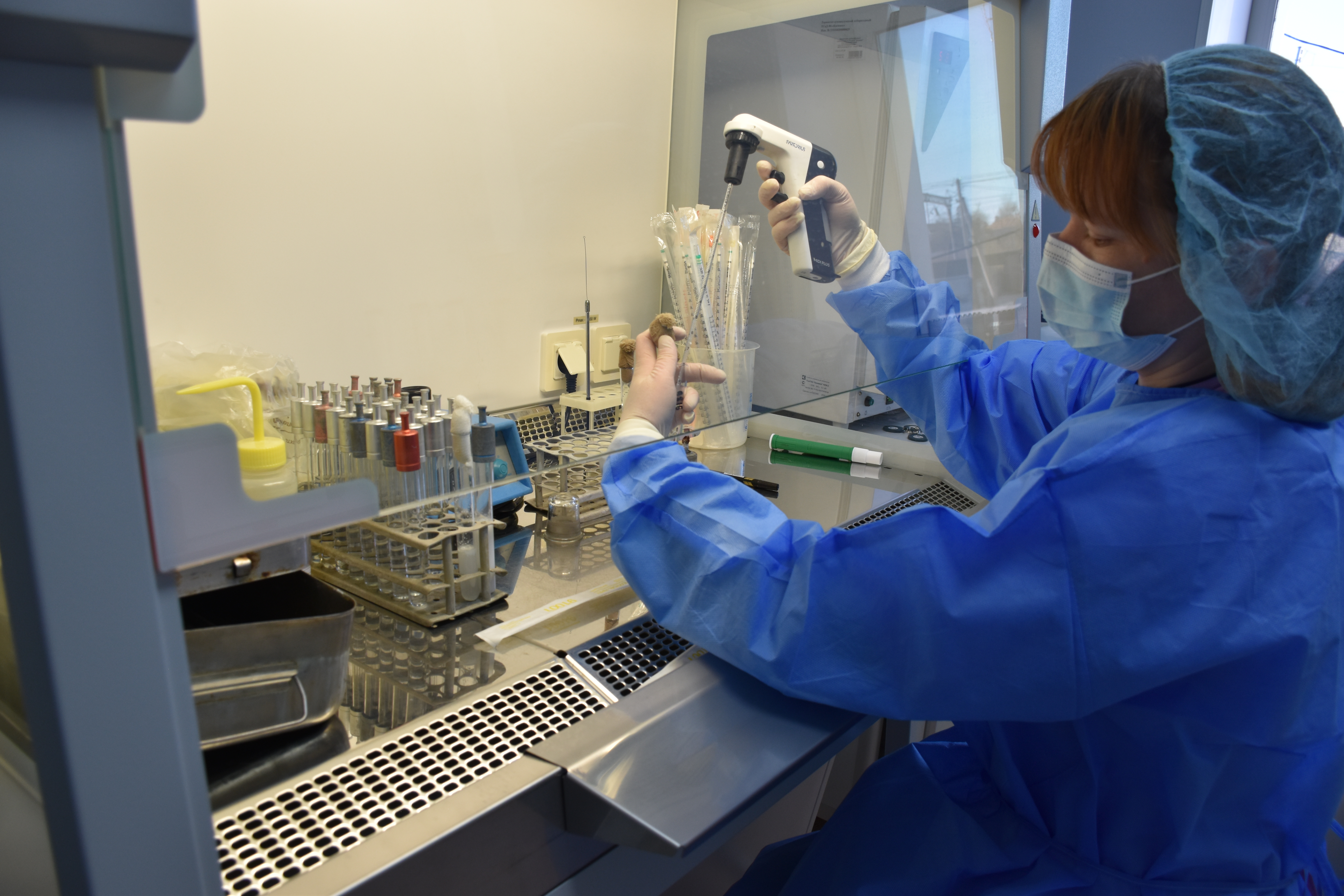 Специалистами Приморского филиала ФГБУ «НЦБРП» в партии сливочного масла производителя из Московской области выявлены признаки фальсификации